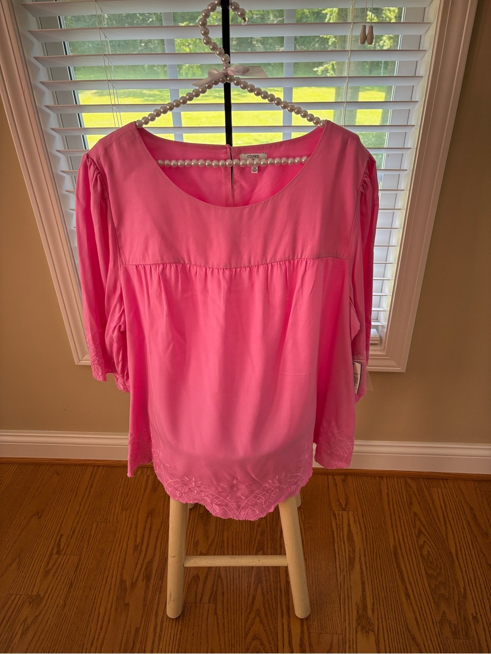 crown & ivy Bright Pink Scoop Neck Blouse with Embroidered Hem